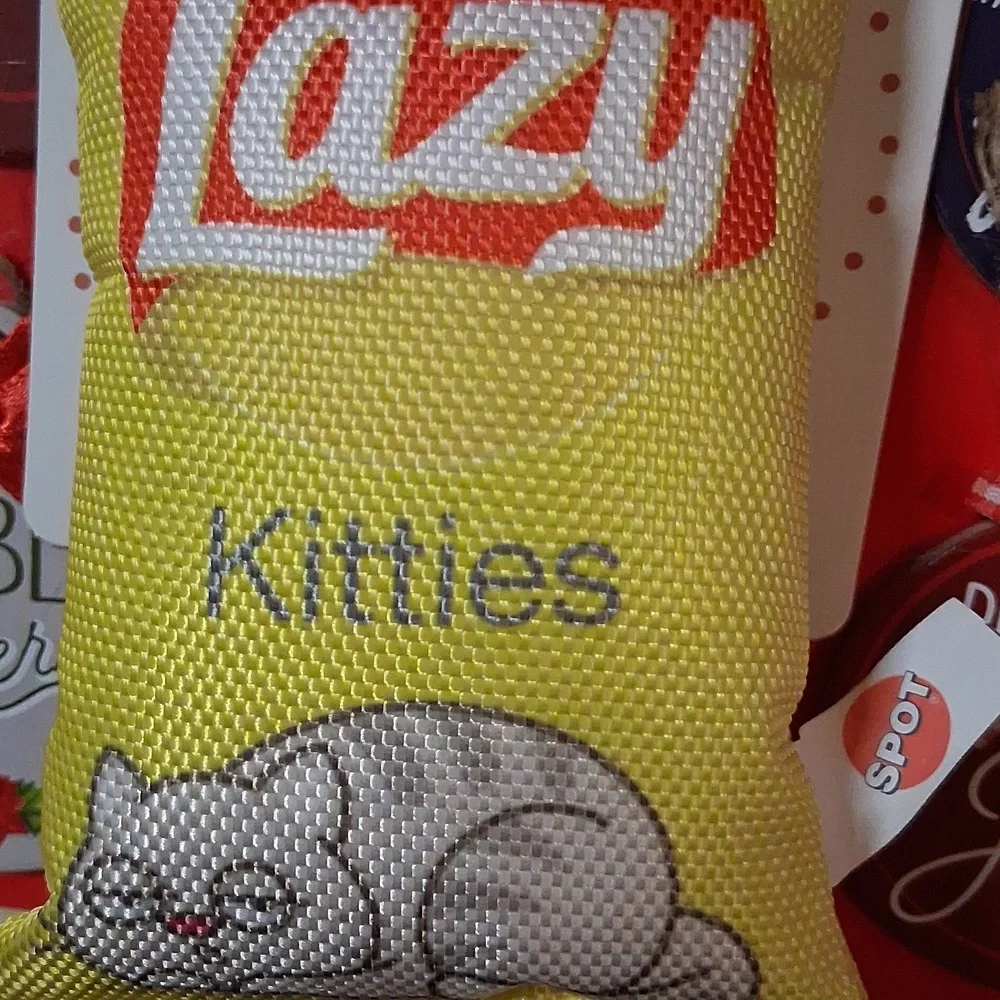 Cat Toy Fun Chip Bag Catnip Toy NEW